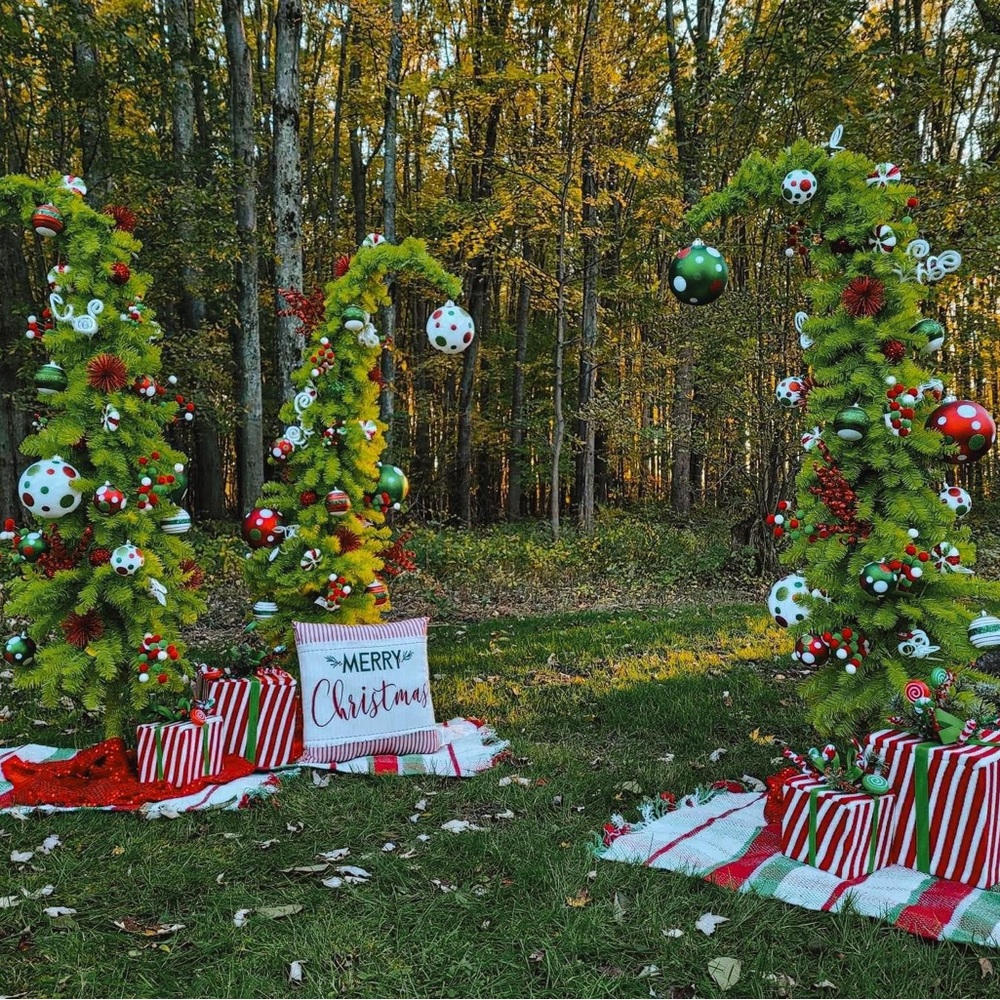 Popular Grinch Trees